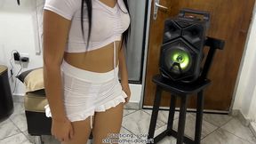 bailando regueton con mi hermosa hijastra y luego le hice su primer anal duro - mi padrastro me follo por el culo y me gusto