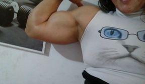 Female biceps