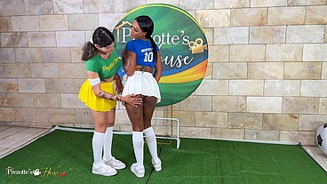 Duas grandes espadas latinas americanas super safadas esperando por você nessa copa 2026 na Prezotte’s House.