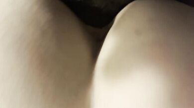 Guy came to the wrong address and ended up letting him fuck my wife BBC MILF.