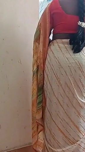 Bank Manager Fucking Housewife in Saree for Loan Repayment