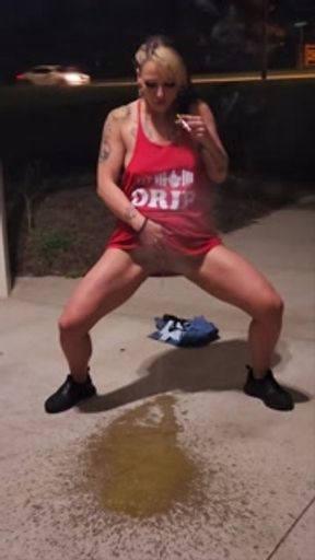 Smoking slut KandyxB pissing for you