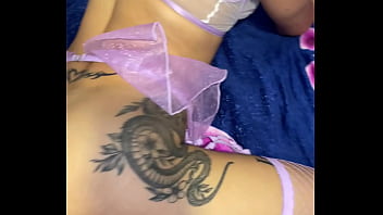 Fudendo com um dotado gozei gostoso