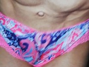 POLLA GRANDE Y VENOZA , SIX PACK, PANTY ROSA PRIMER PLANO