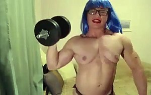 Webcam female bodybuilder