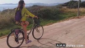 Public Nudity: Up-Skirt, No Panties Bike Ride