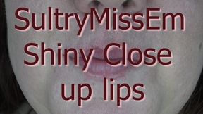 Shiny close up lips