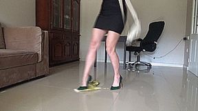 twist my ankle on a banana