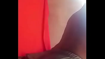 Rebolando meu rabo gostoso