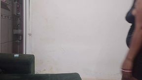 madrasta gostosa com bundao e fodida pelo motoboy bem dotado pelas costas do marido tarado