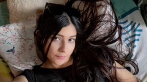 OMG LOOK AT THE PROFESSOR&#039;S STEPDAUGHTER, YOU DARE TO SEE IT