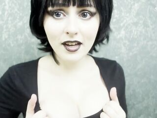 Lustful emo Mavis Dracula enticed u to fuck her pink twat and cum on feet