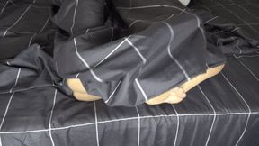 4 legs from under the covers with Alex 4TF