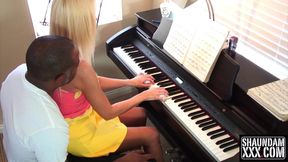 Barbi's naughty piano lessons