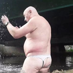 Very sexy wet jerk off of a fat sensual pig