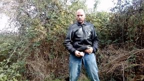 Rockard Stepdaddy Pissing Wanking and Cumming for Trucker at Outdoor Cruising Spot