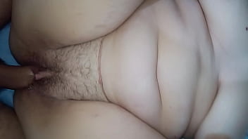 Safadoscasal Peitinhos lindos, e buceta comendo no pelo a safada adora