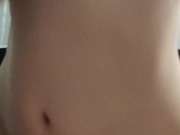 Mia moglie mi sta sopra e mi godo la vista delle sue bellissime tette