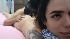 fudi com meu vizinho enquanto a mulher dele tava no trabalho