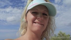 Naked cunt on the clips