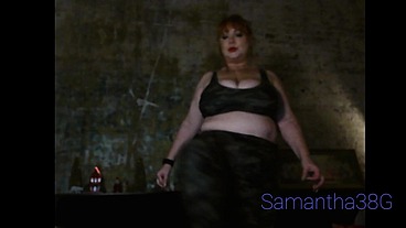 Mature Redhead chubby Samantha 38g works out