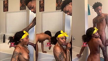 Bath blowjob