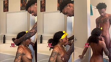 Bath blowjob