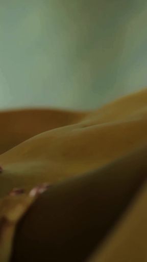 Gabriella and Lola Love How Pussy Tastes After a Beach Day