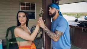 ”Ivy Ireland, Lucy Foxx, & James Angel Dive into a Wild Adventure in the Swamp”