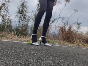 女装ヒールでぬいぐるみ踏み潰し脚フェチ japanese crossdresser heel worship crush fetish leg
