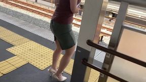 ??????OL????????????????????Tank top office worker's swaying tits and whipped thighs are so sexy
