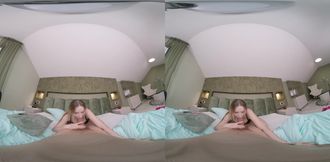 Polly Yangs as Villanelle: Unleashing Irresistible Charm and Seduction!