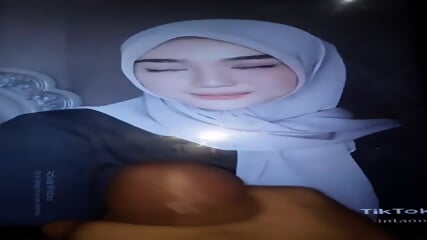 Tembakin Peju ke Muka Wanintann, Kontolku Masih Kuat Kok Sayang