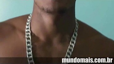 Novinho motoboy tocando punheta ate gozar