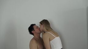 tall girl kissing fetish