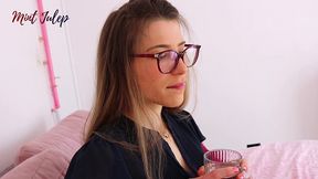 pipi dans ma culottepipi dans ma culotte ( torture de mon clitoris au wand, ...