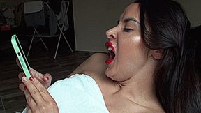 MEGA YAWNING! (1920X1080 HD)MOV