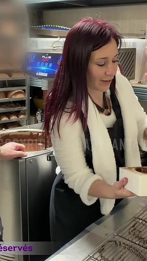 Coworking - Episode 4 I Arrive at a Chocolatier