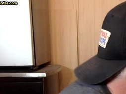 Homemade gloryhole DILF sucks BFs rod through gloryhole