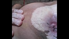 A lavarse el culo despues de una cogida