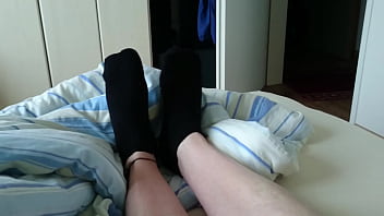 Wichsen mit Schwarzer Stinkesocke