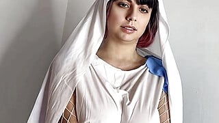 la Madonna TETTONA BLASFEMA vuole sesso forte e sborra sulle tette