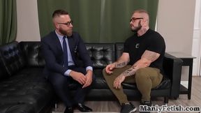Muscled Tattooed Hunk Gets Mesmerized and Barebacked by Counselor