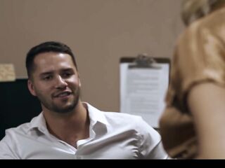 Large Boobs Blond Blake Blossom Frozen in Time gets Snatch Destroyed by Dan Dama...
