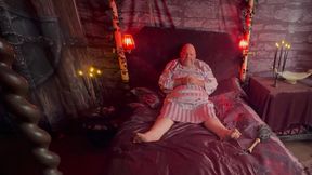 Part 1:- Lanista Bear &amp; Domina Satana, Kitty playtime