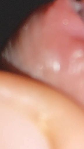 Hot Stepdaddy in Close-up of the Inside of the Glans!