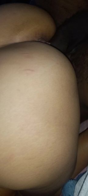 Sex with a Taxi Driver Who Bites My Buttocks