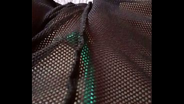 Flash pantaloncini a rete vedo non vedo sulla fica