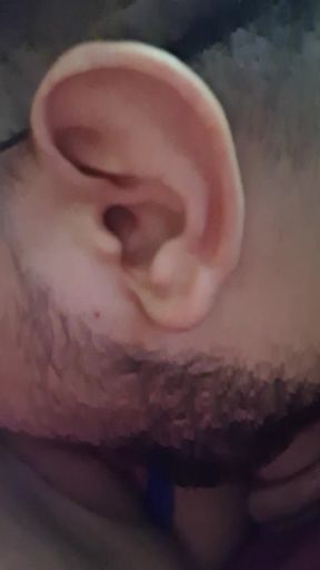 Sucking the Pussy of the Naughty Wife Sa Vanessinha