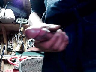 DILF Giving The Fans What They Wish, My Biggest Jock Leaking With Cum ????????????